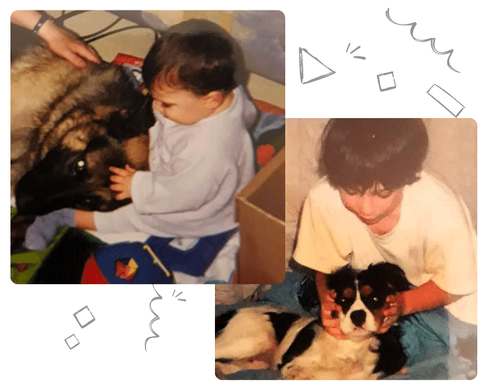 1ère photo : un bébé (moi) en train de caresser la tête d'un chien berger allemand qui est couché
2ème photo : petite fille (moi) en train de masser les joues d'un chien de race Cavalier King Charles tricolore (Aldo)